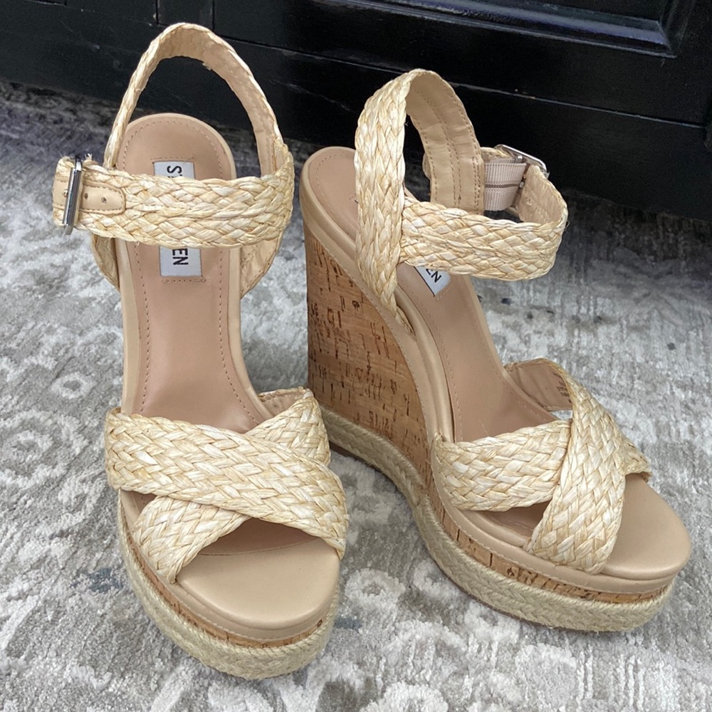 STVEV MADDEN NATURAL WEDGES 6.5